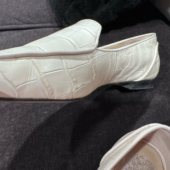 Vince Camuto Flats - Picture 9 of 15